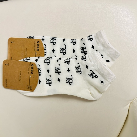 NWT 2 pack Men’s Cotton Ankle Socks with letter prints - Picture 5 of 6